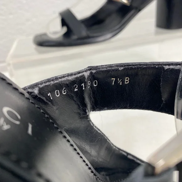 Gucci Black Leather Double Strap Block Heel Slides Sandals women’s size 7.5 - Picture 10 of 12